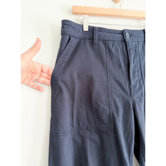 Madewell | NWT | Darted Barrel-Leg Pants in Classic Navy | Sz 30 - Picture 3 of 10